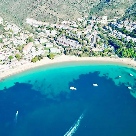 Apartment Almadrava Roses